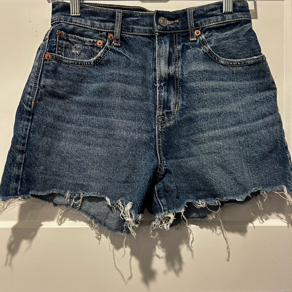 AE Women’s Dark Denim Distressed Boyfriend Shorts